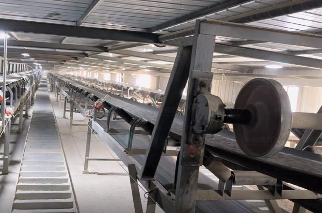 長(zhǎng)距離帶式輸送機(jī)運(yùn)輸廊道內(nèi)部實(shí)拍 長(zhǎng)距離帶式輸送機(jī)運(yùn)輸廊道內(nèi)部實(shí)拍